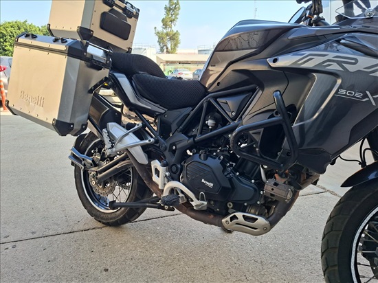 תמונה 1 ,בנלי
 TRK502X יד 2   2022 18500 ק"מ