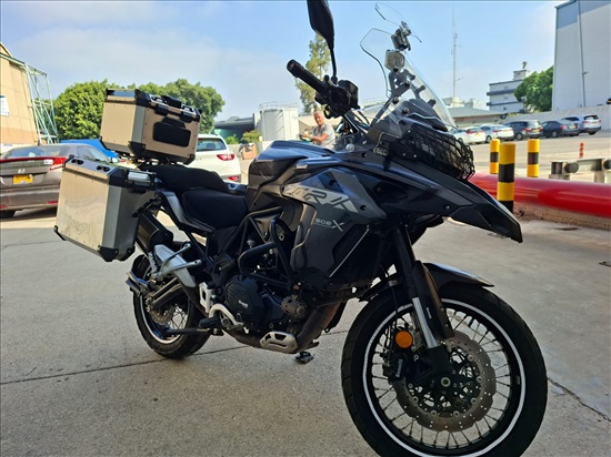 תמונה 6 ,בנלי
 TRK502X יד 2   2022 18500 ק"מ