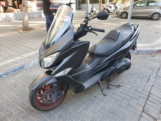 סוזוקי בורגמן 400 AZ 2018 יד 1