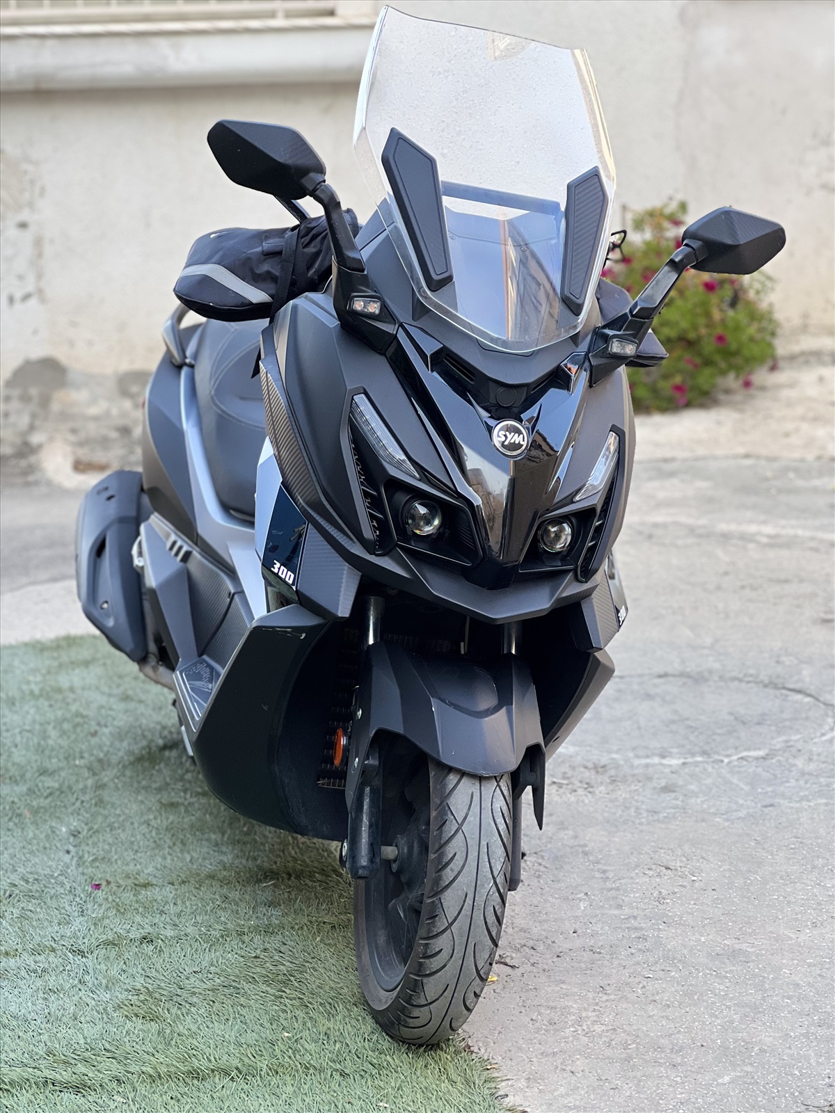 תמונה 1, סאן יאנג קרוזים יד 1   2022 | 5000 קמ