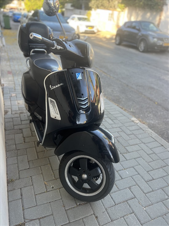 תמונה 3, פיאג`ו וספה GTS300 סופר יד 1   2018 | 44 קמ