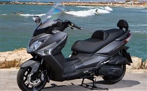 סאן יאנג ג'וי-מקס 300 Xi 2015 יד  2 