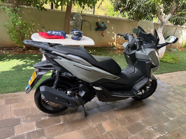 תמונה 1, הונדה פורזה 250 יד 2   2023 | 9200 קמ