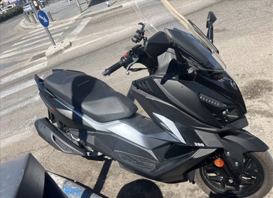 תמונה 3 ,סאן יאנג קרוזים 300 אלפא יד 2   2024 6500 ק"מ
