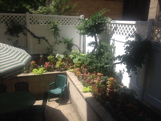  .Garden apt 4 Rooms In United states -  Manhattanדירת גן  4 חדרים בארצות ה...