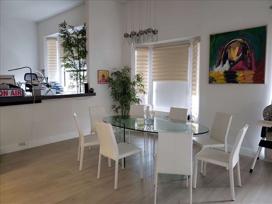  .Swapping apts 3.5 Rooms In United states -  Los angelesדירה להחלפה  3.5 ח...