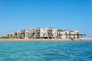 פנטהאוז להשכרה 3 חדרים ב North Cyrus. Famagusta Bay 