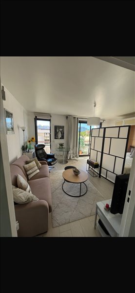  .Apt 1.5 Rooms In France -  Parisדירה  1.5 חדרים בצרפת  - פריז 