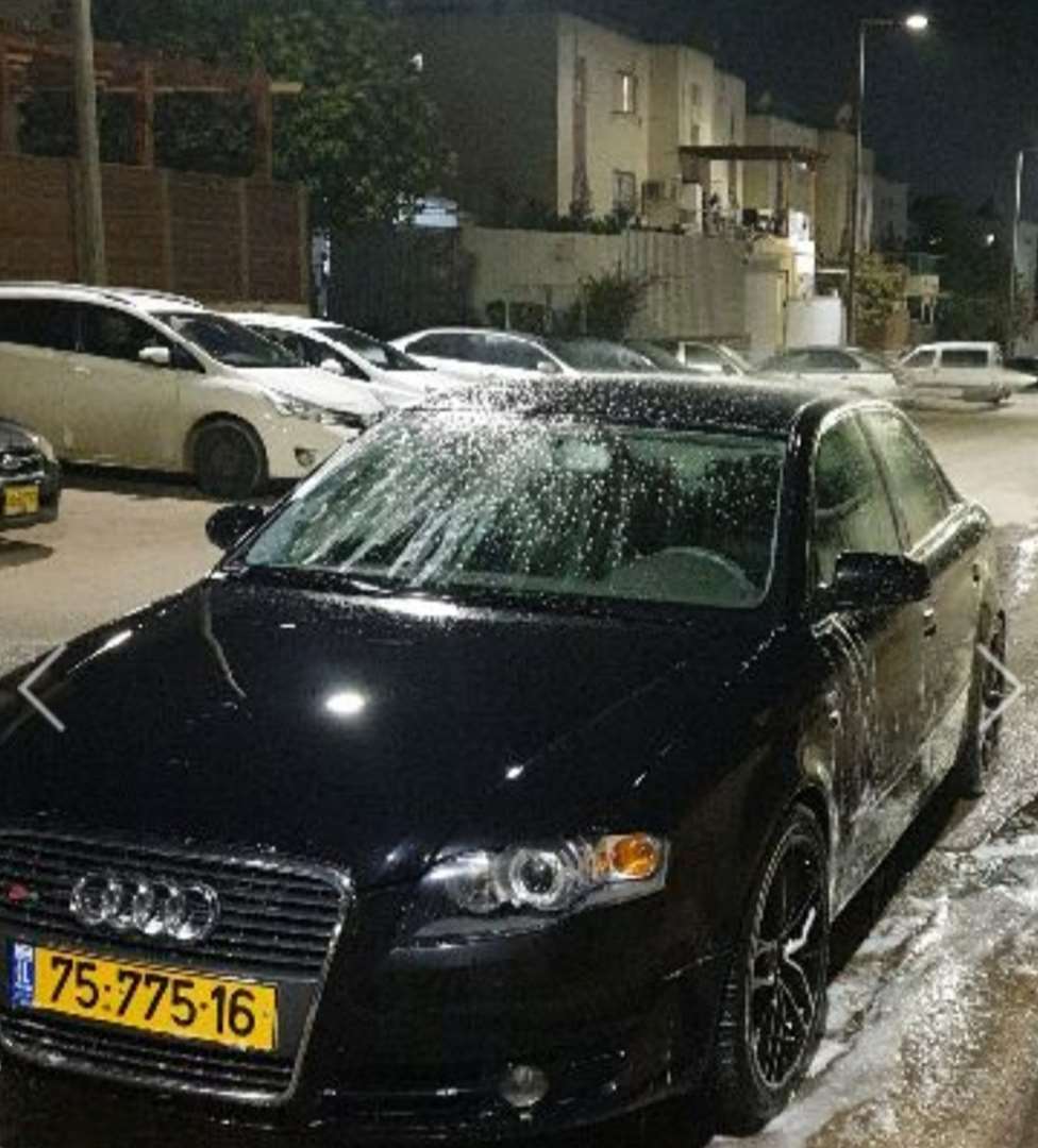 אאודי A4 2005 יד 3