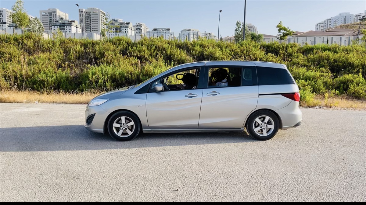 תמונה 1, מאזדה 5 יד 2 2011 | 169000 קמ