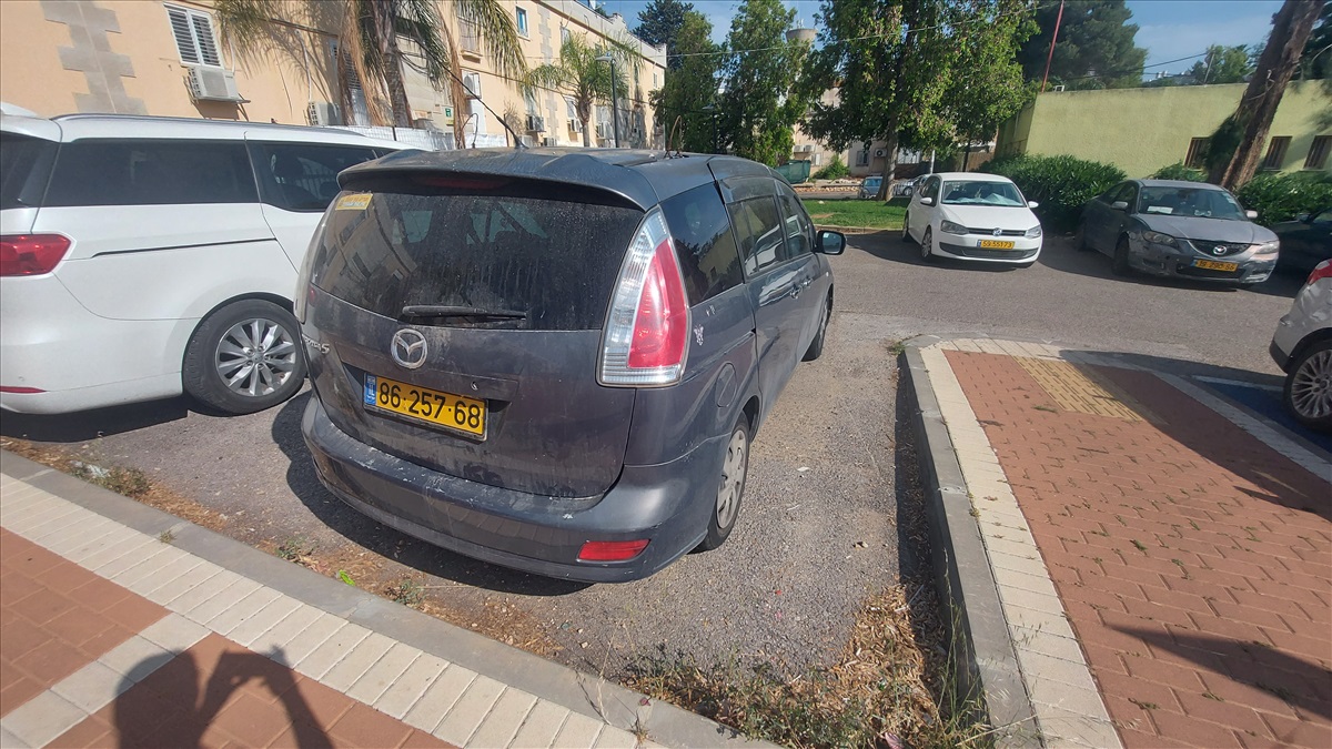 תמונה 1, מאזדה 5 יד 3 2010 | 0 קמ