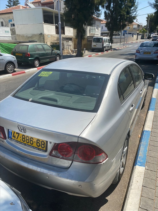 תמונה 4 ,הונדה סיוויק סדאן החדשה
 יד 3 2009 263000 ק"מ