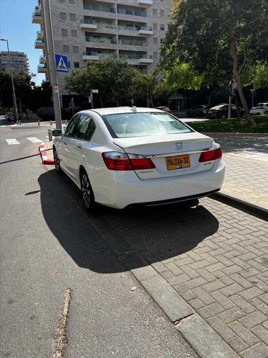 תמונה 2 ,הונדה אקורד יד 1 2015 230000 קמ