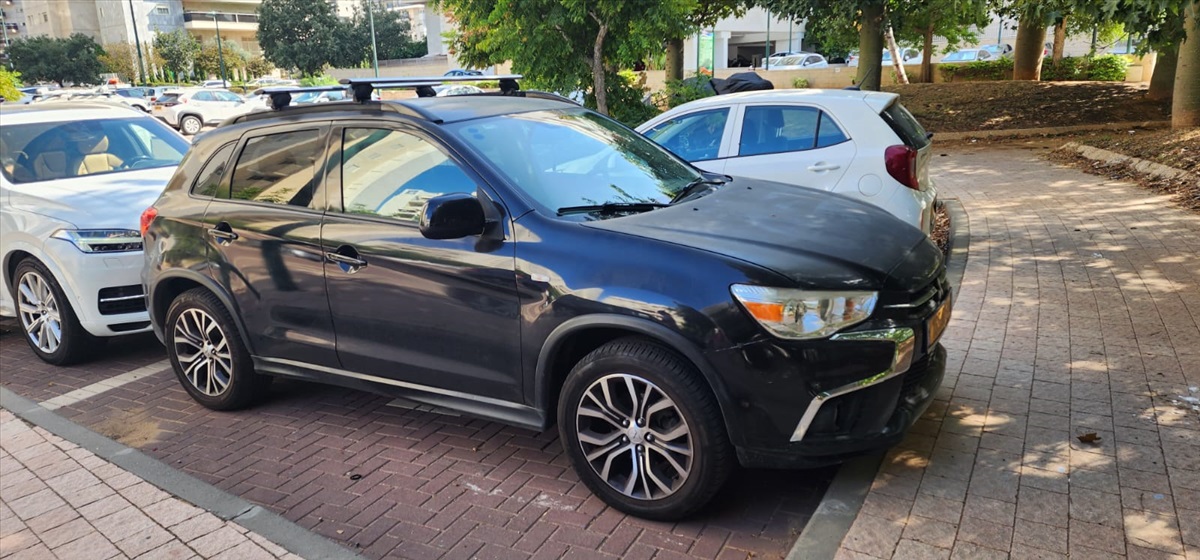 תמונה 1, מיצובישי ASX
 יד 2 2018 | 92000 קמ