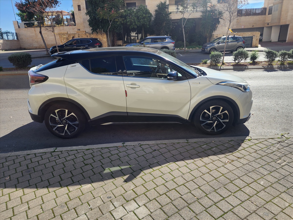 תמונה 1, טויוטה C-HR יד 1 2019 | 39000 קמ