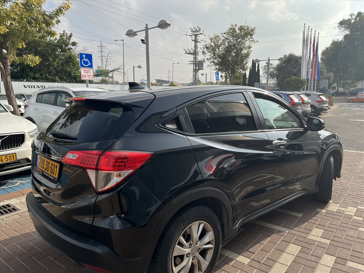 תמונה 1, הונדה FR-V יד 1 2020 | 28500 קמ