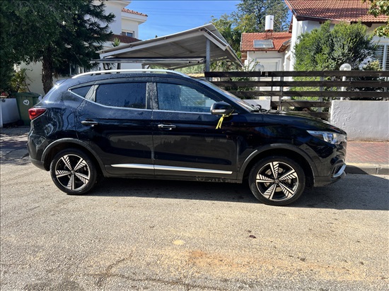 תמונה 1, אם. גי / MG
 ZS יד 1 2021 | 36000 קמ