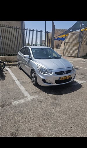 יונדאי i25 2015 יד2 