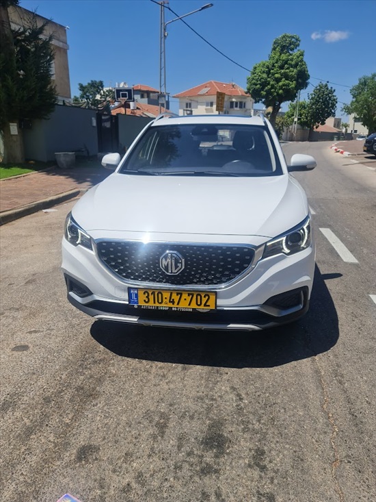 תמונה 3, אם. גי / MG
 ZS יד 2 2021 | 62500 קמ