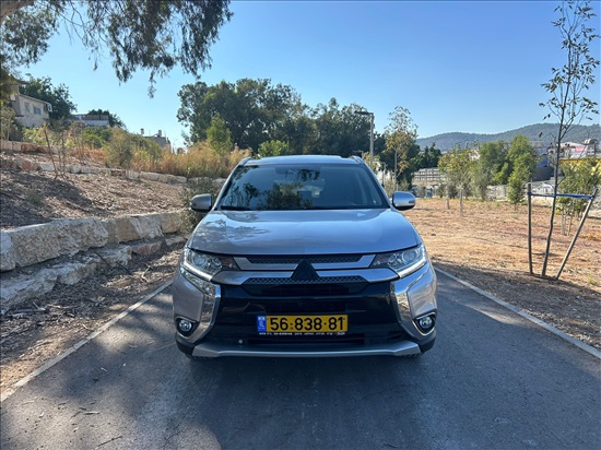 תמונה 7 ,מיצובישי אאוטלנדר יד 1 2017 150000 ק"מ