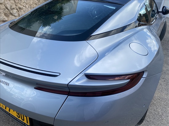 תמונה 4 ,אסטון מרטין
 DB11
 יד 3 2019 19000 ק"מ