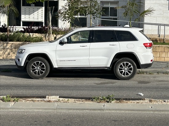 תמונה 2, גיפ / Jeep
 גיפ / Jeep
 יד 3 2016 | 175000 קמ