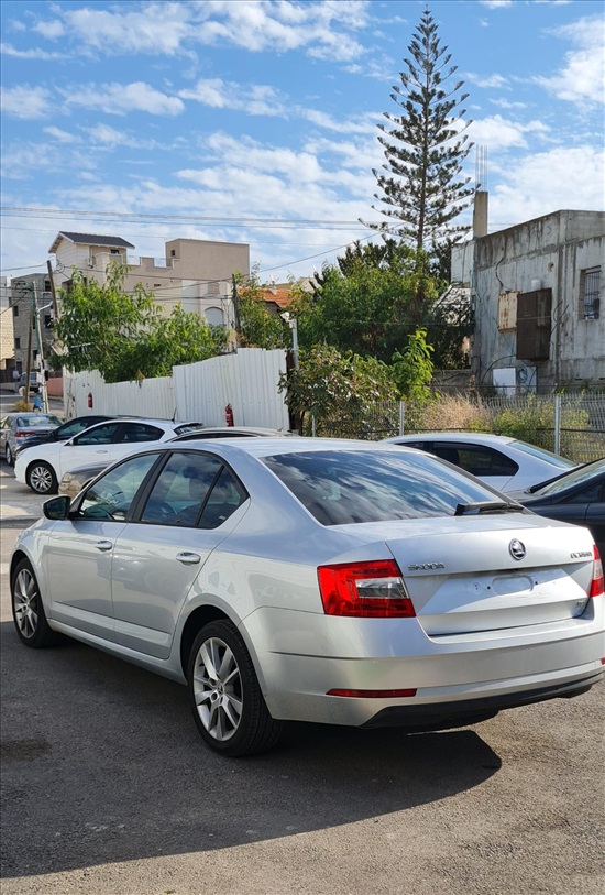 תמונה 6 ,סקודה אוקטביה יד 1 2017 140000 ק"מ