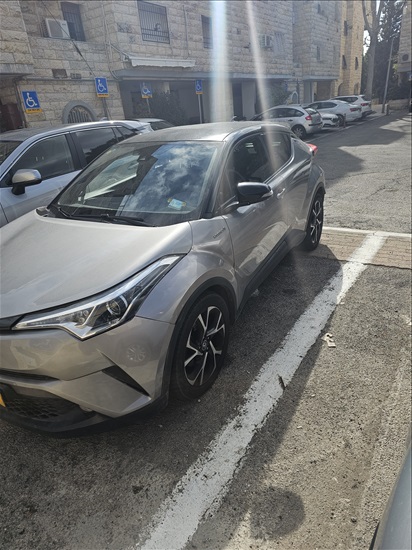 תמונה 3, טויוטה C-HR יד 2 2018 | 87000 קמ