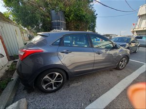 יונדאי i30 CW 2017 יד2 