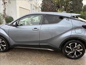 טויוטה C-HR 2020 יד  1 