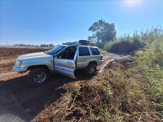 תמונה 5 ,ג'יפ / Jeep
 ג'יפ / Jeep
 יד 5 2004 250123 ק"מ