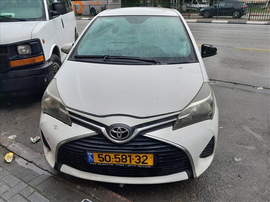 תמונה 4 ,טויוטה יאריס יד 4 2015 239000 ק"מ