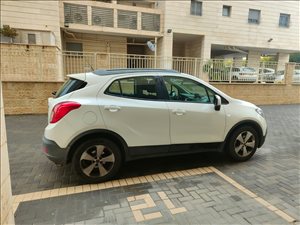 אופל מוקה X
 2015 יד2 