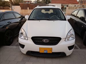 קיה קארנס 2008 יד2 