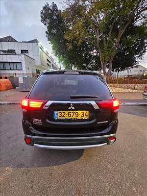 מיצובישי אאוטלנדר 2015 יד 2 <br>      