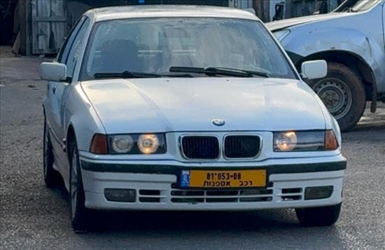 תמונה 4, ב.מ.וו 318 יד 10 1993 | 220000 קמ