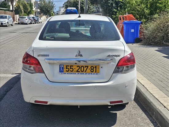 תמונה 4 ,מיצובישי אטראז` יד 4 2017 200000 ק"מ