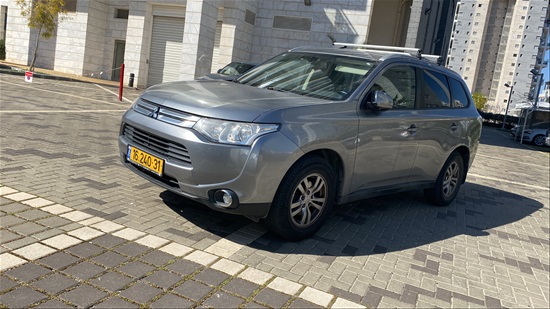 תמונה 5 ,מיצובישי אאוטלנדר יד 2 2014 96000 ק"מ