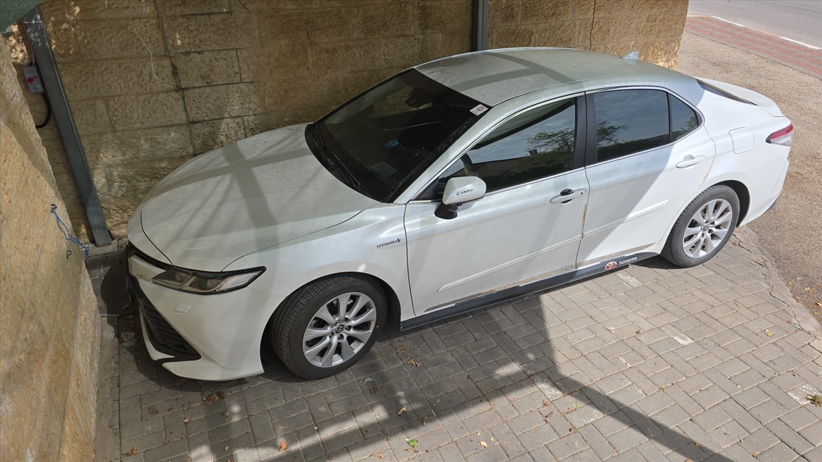 תמונה 1, טויוטה קאמרי הייבריד יד 1 2021 | 84000 קמ