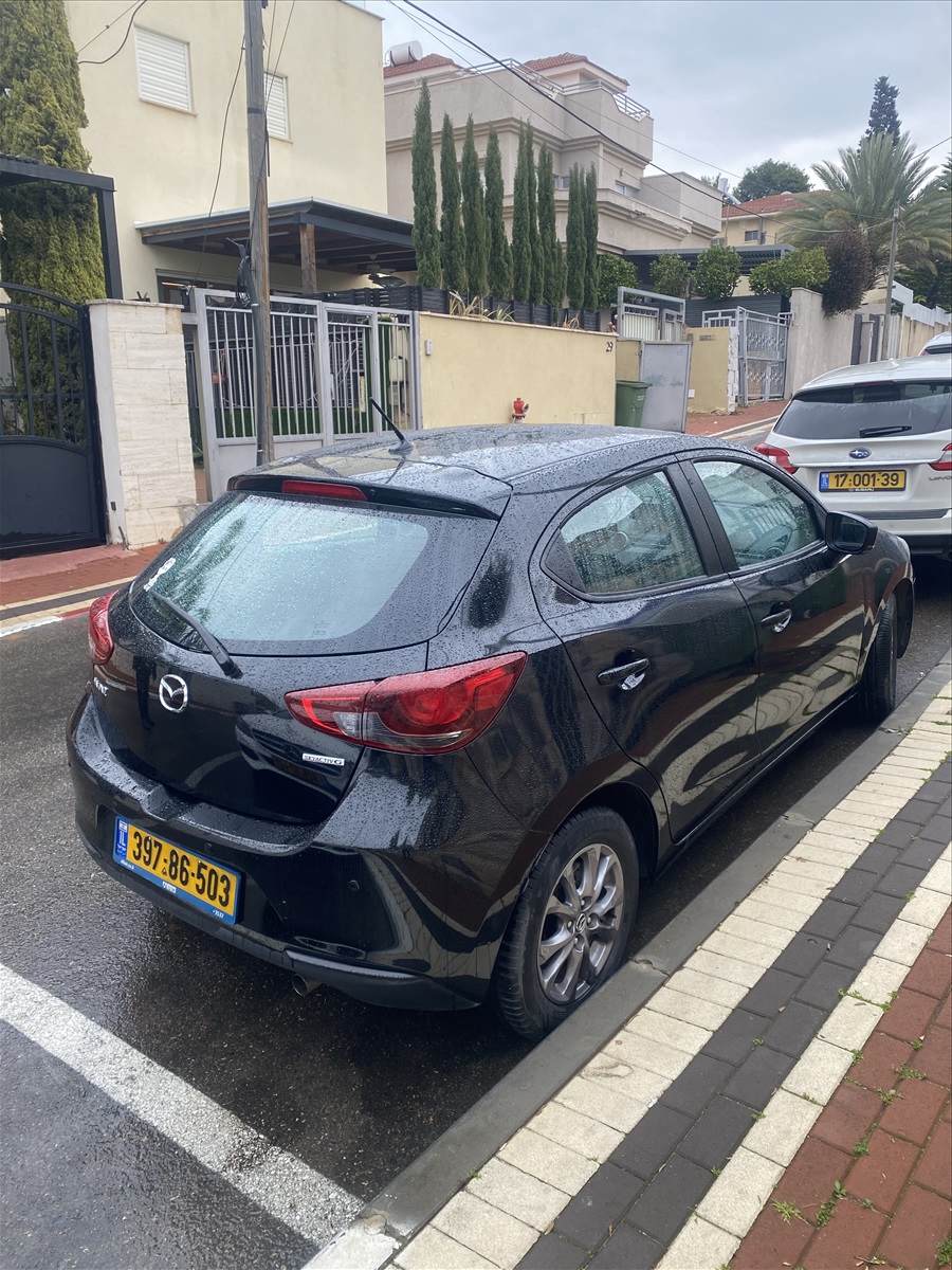 תמונה 1, מאזדה 2 יד 2 2023 | 39000 קמ