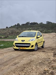 פיג'ו
 107 2011 יד 3 <br>      