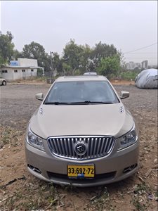 ביואיק לה קרוס 2010 יד 4 <br>      