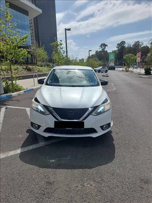 ניסאן
 סנטרה
 2018 יד2 