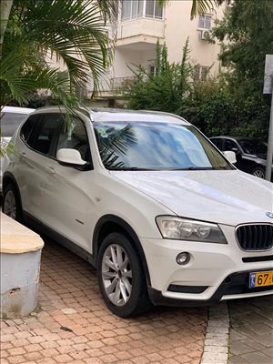 ב.מ.וו X1 2014 יד 1 <br>      
