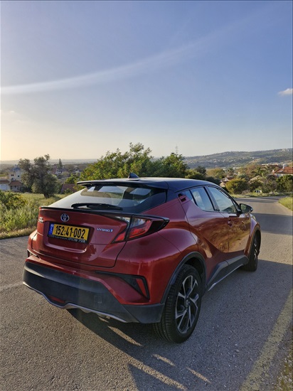 תמונה 2 ,טויוטה C-HR יד 3 2020 0 ק"מ