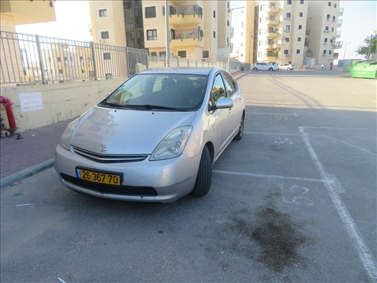 תמונה 4 ,טויוטה פריוס C הייבריד יד 4 2009 277000 ק"מ