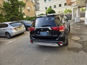 מיצובישי אאוטלנדר 2019 יד  2 