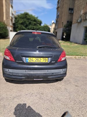 פיג'ו
 207 2011 יד 3 <br>      