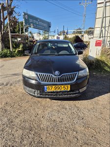 סקודה ראפיד ספייסבק 2015 יד2 