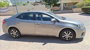 טויוטה קורולה 2013 יד  1 